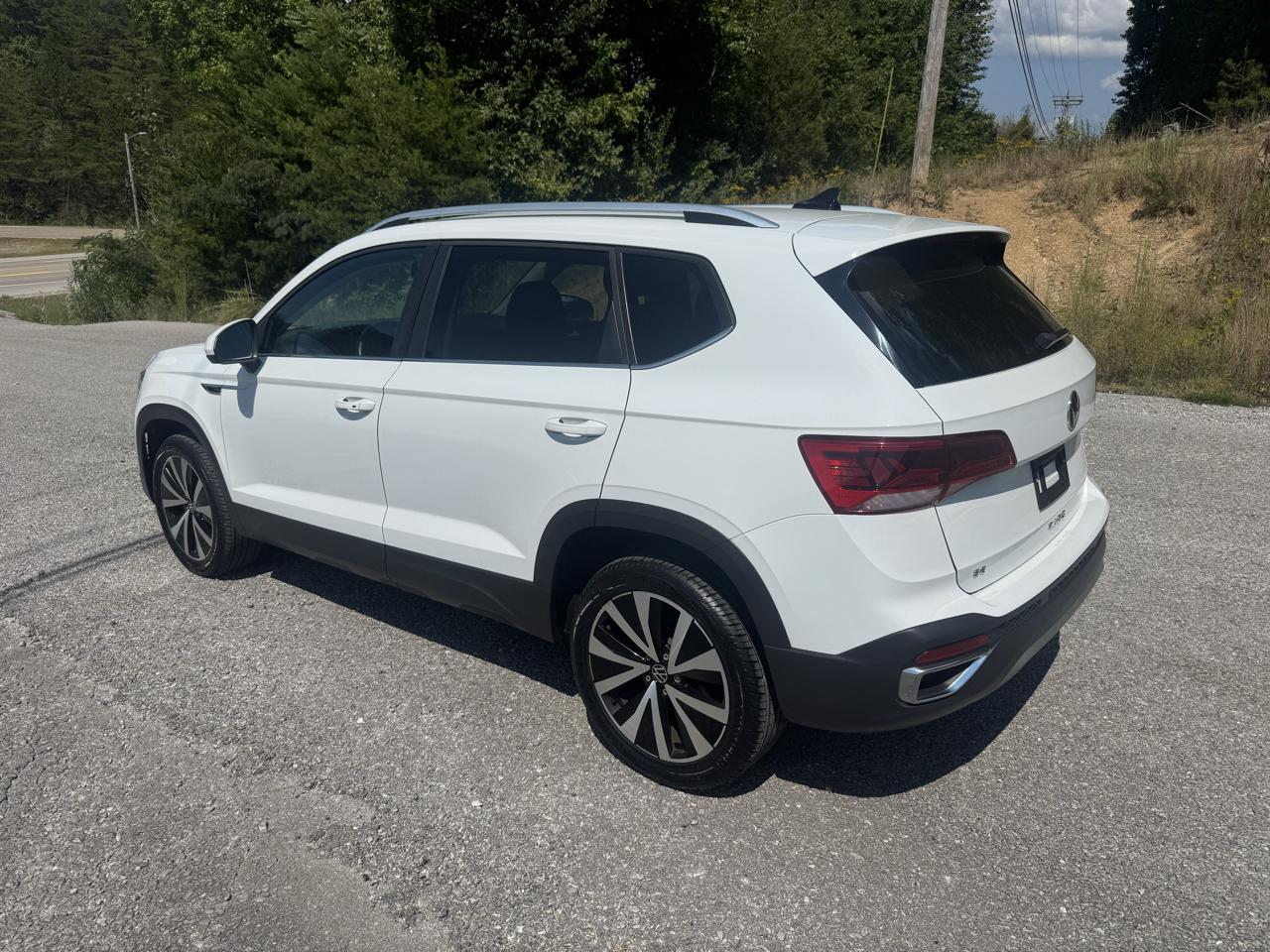 Volkswagen Taos SE FWD 2022