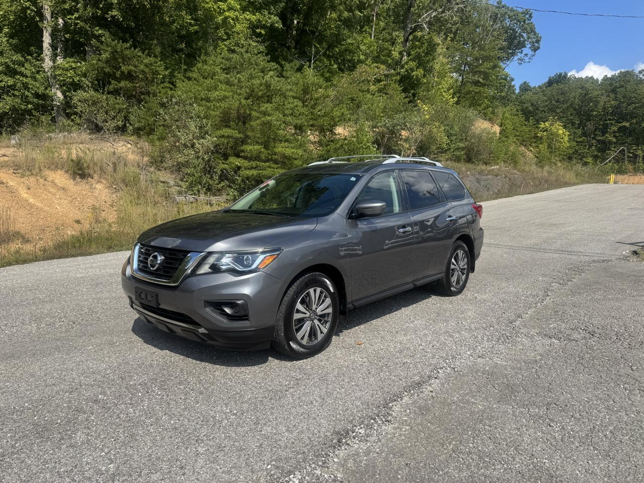 Nissan Pathfinder FWD S 2018