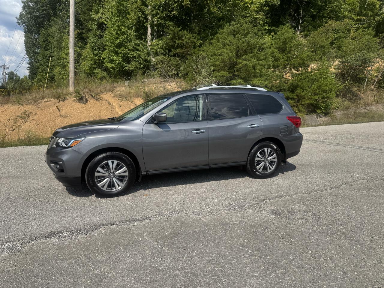 Nissan Pathfinder FWD S 2018