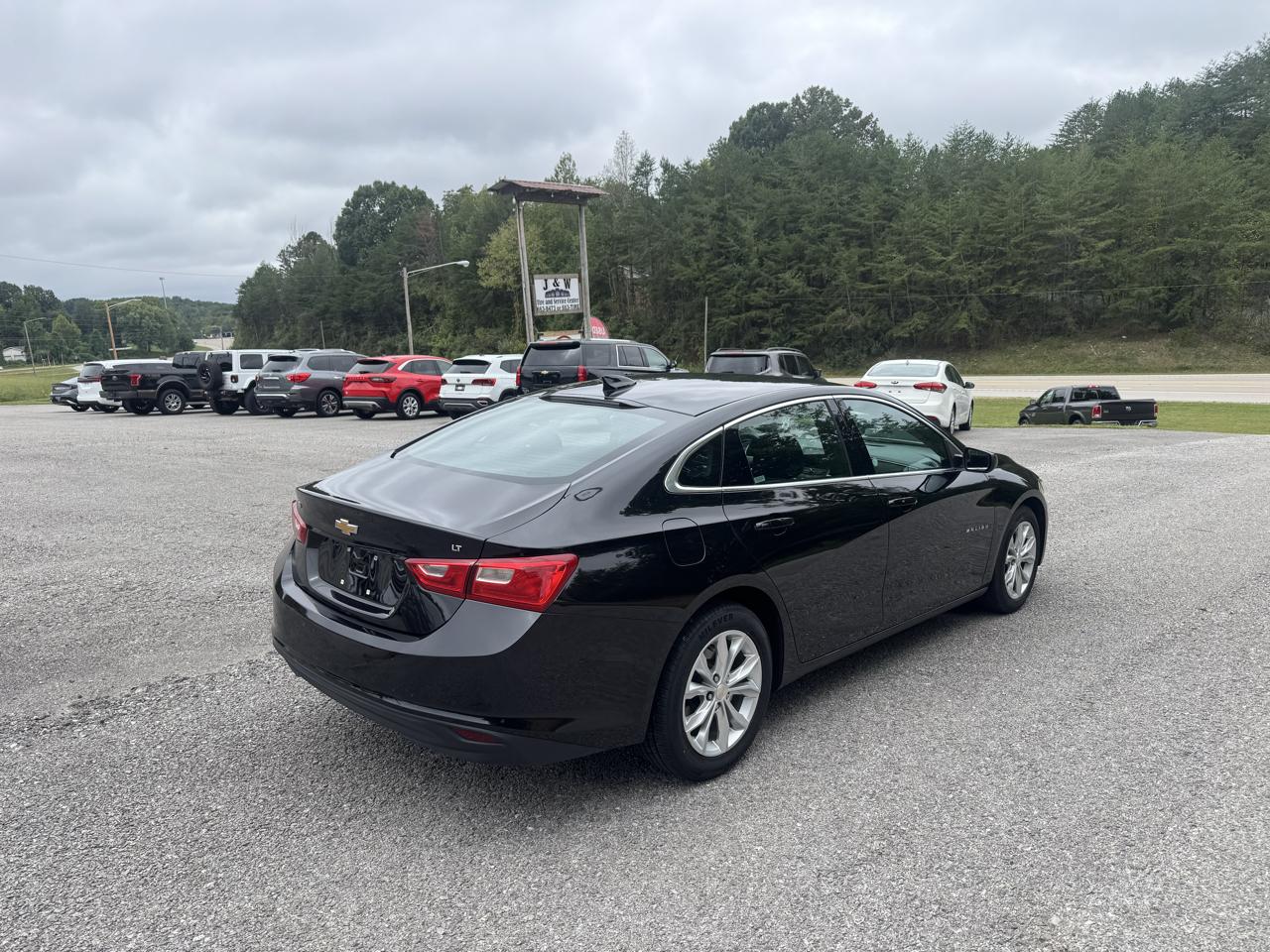 Chevrolet Malibu 4dr Sdn 1LT 2023