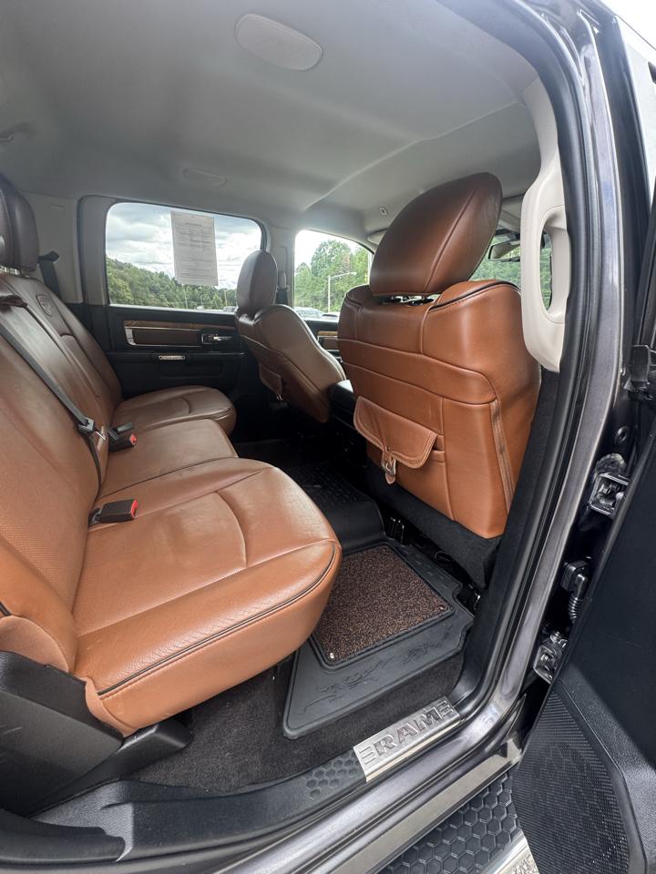 RAM 1500 4WD Crew Cab 140.5" Longhorn 2017