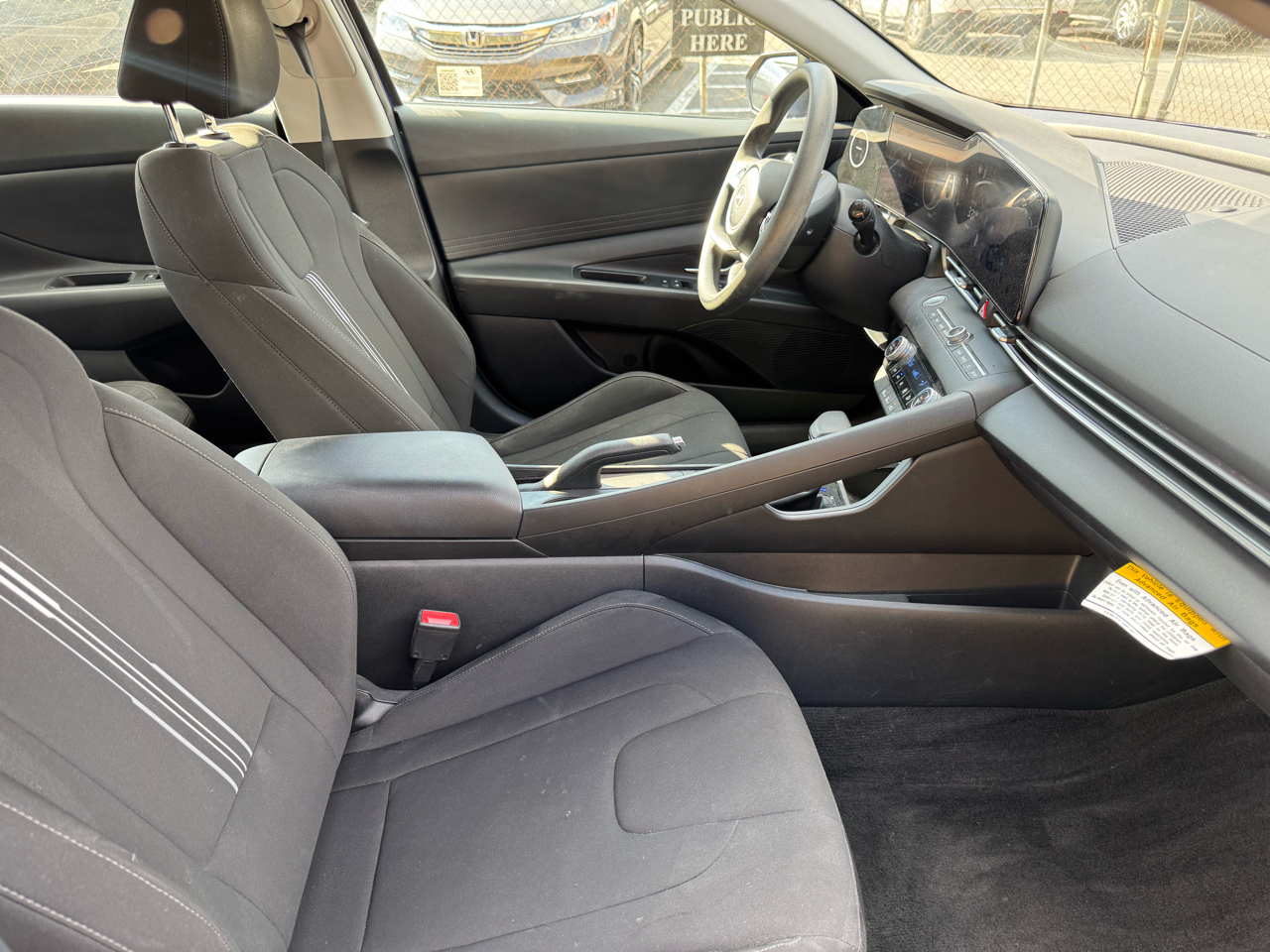 Hyundai Elantra SEL 2024