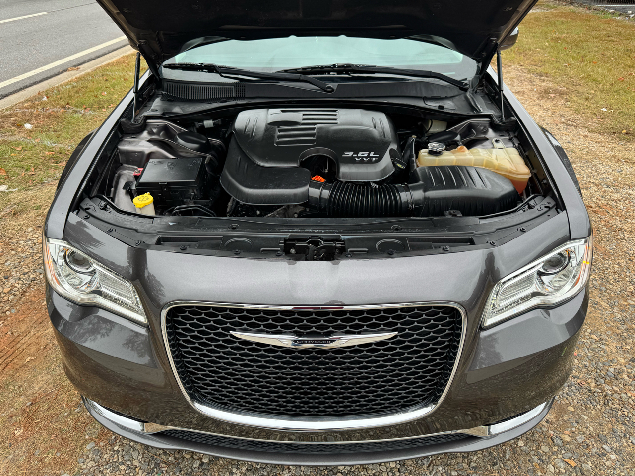 Chrysler 300 Limited RWD 2016