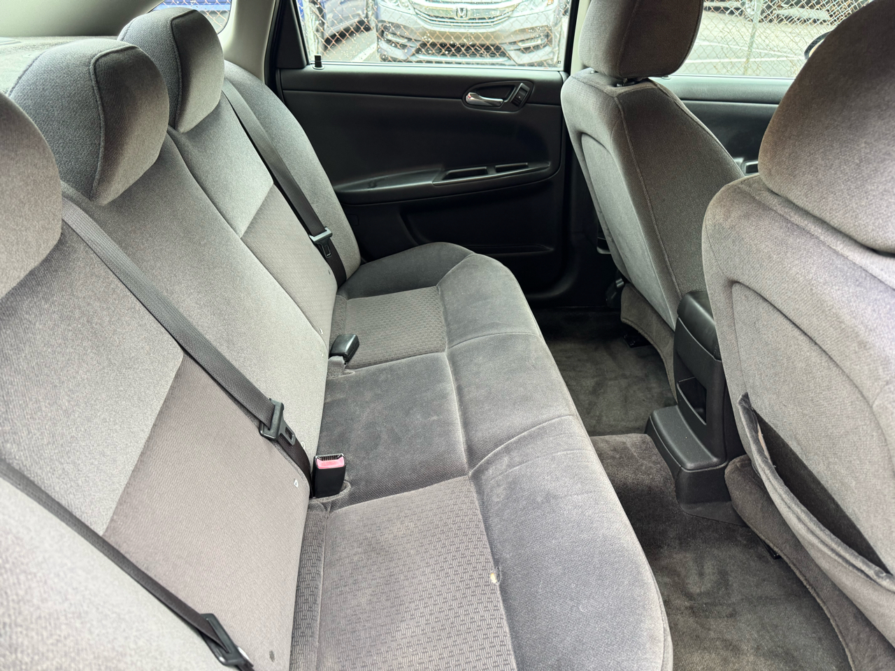 Chevrolet Impala LS 2010