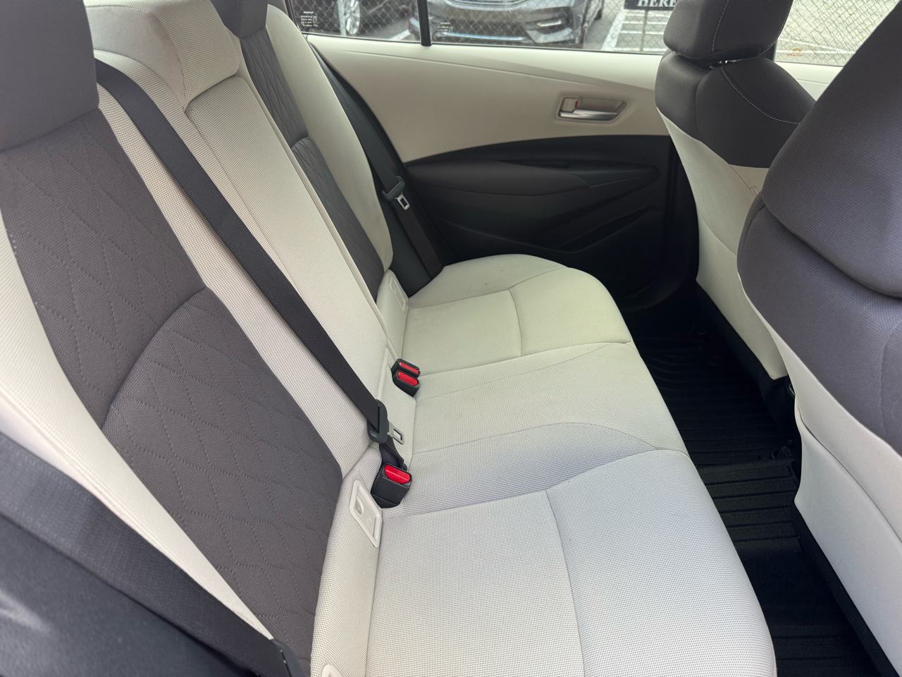 Toyota Corolla LE 2020