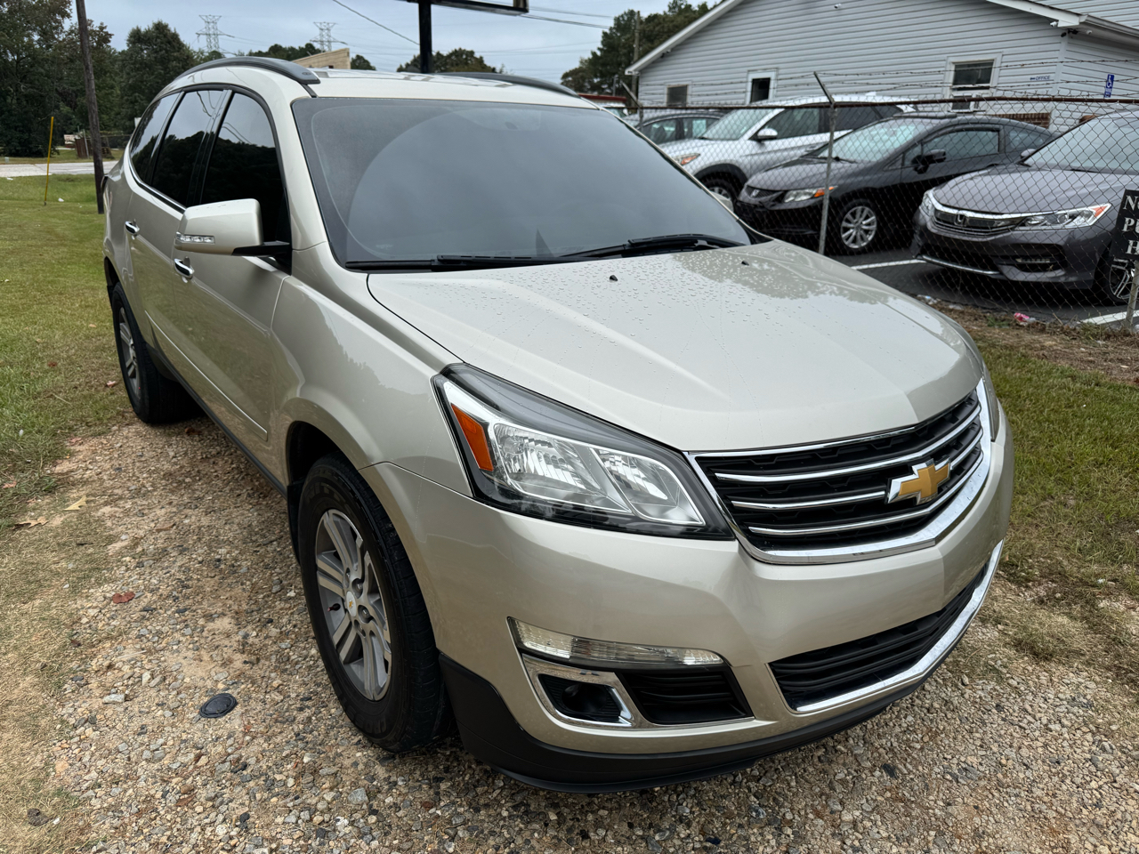 2016 Chevrolet Traverse 2LT FWD