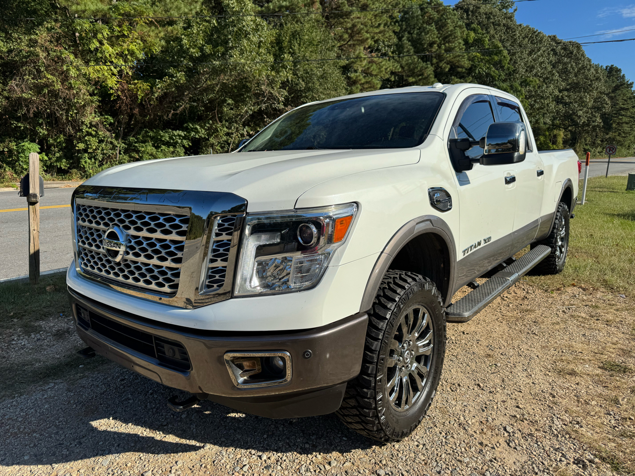Nissan Titan XD Platinum Reserve Crew Cab 4WD 2018