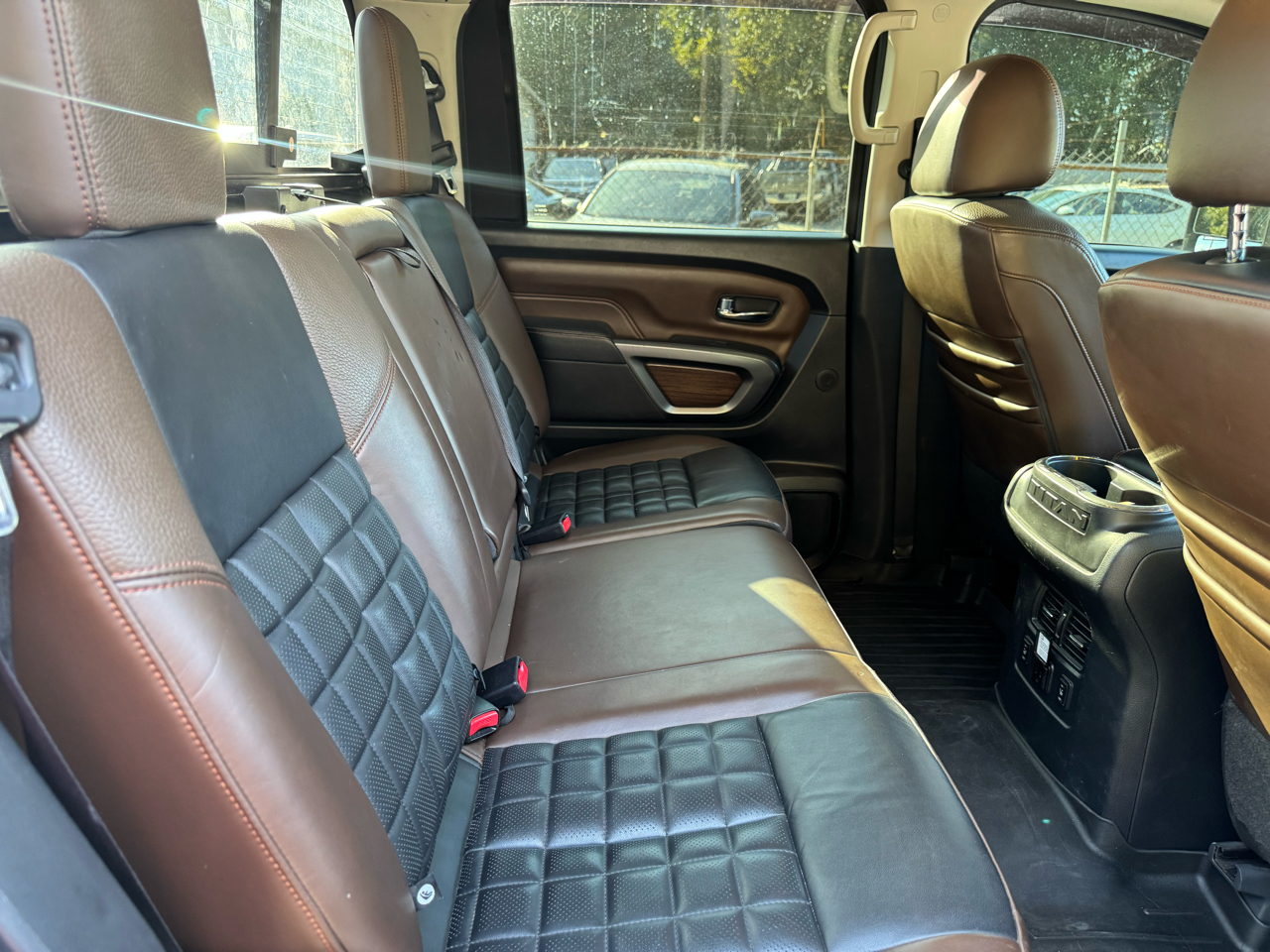 Nissan Titan XD Platinum Reserve Crew Cab 4WD 2018