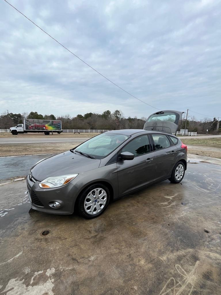 Ford Focus  2012