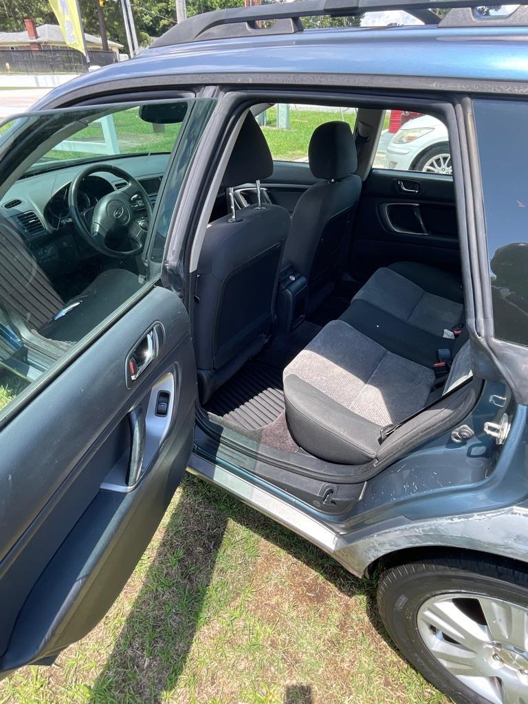 Subaru Outback  2005
