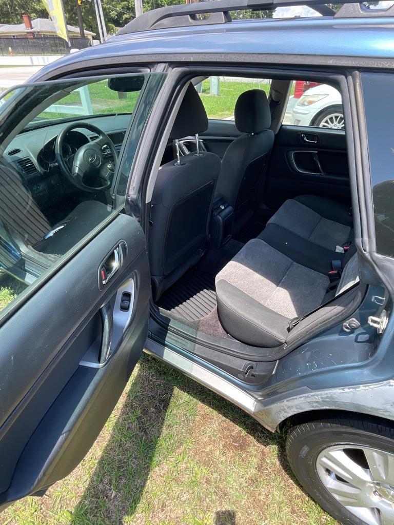Subaru Outback  2005