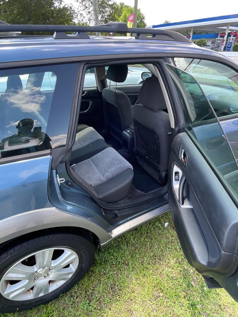 Subaru Outback  2005