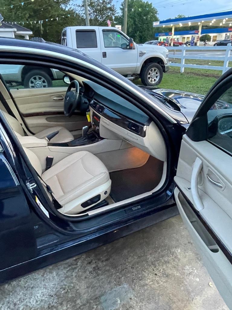 BMW 3-Series  2008