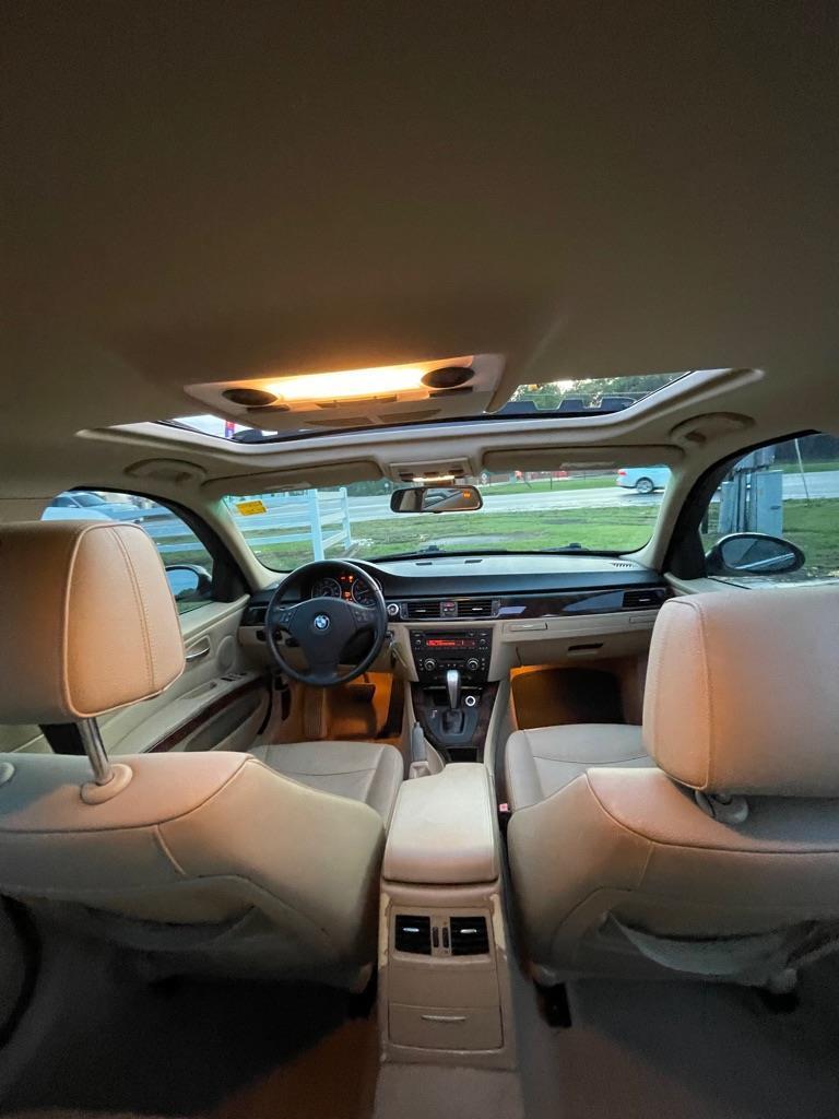 BMW 3-Series  2008