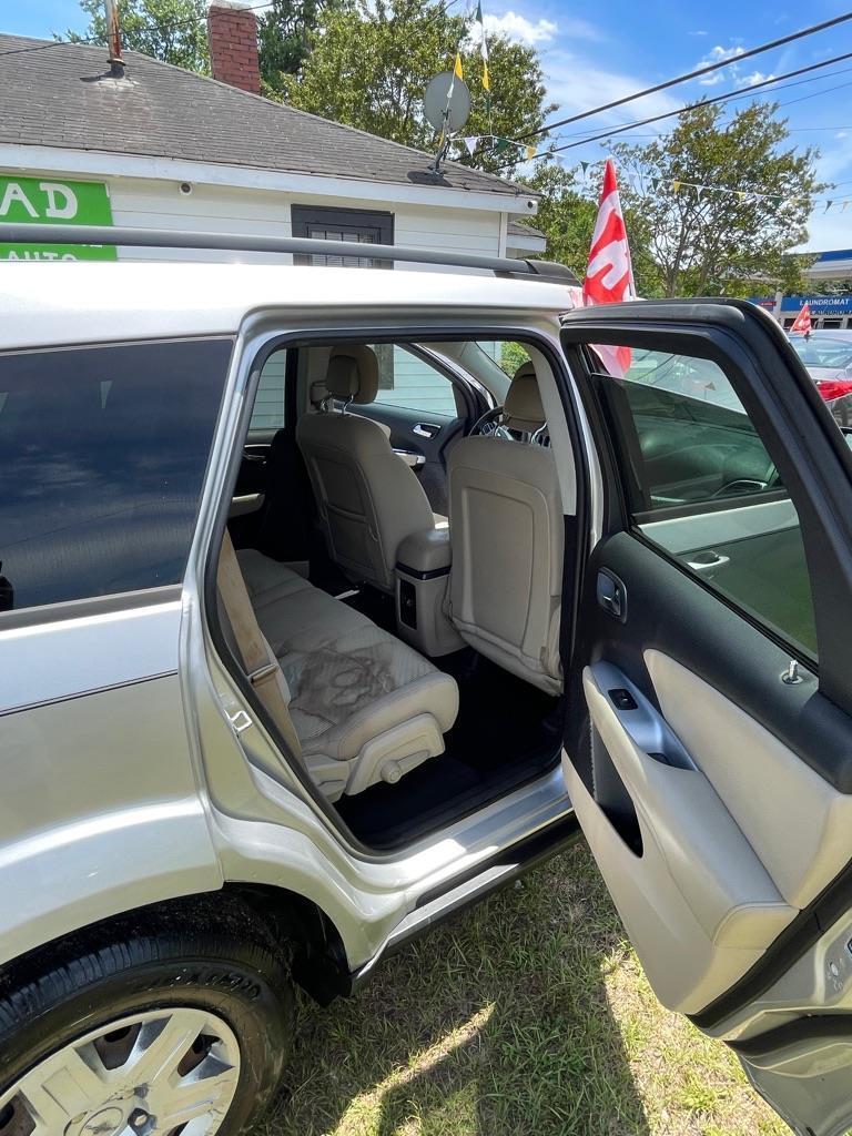 Dodge Journey  2012