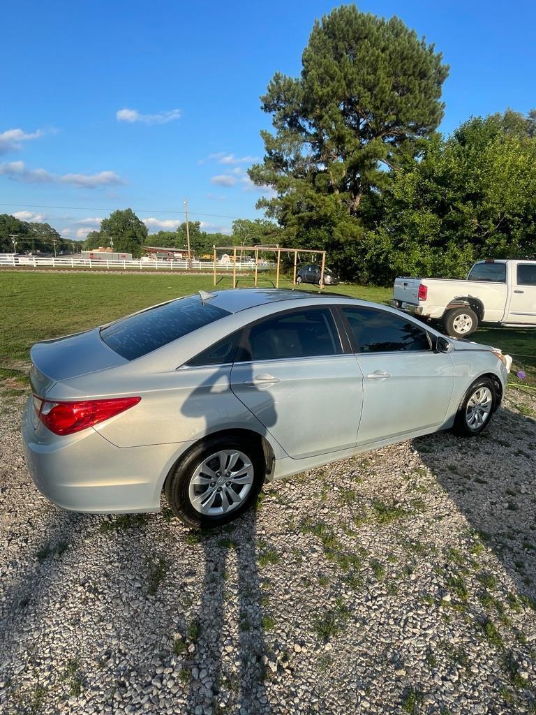 Hyundai Sonata  2011
