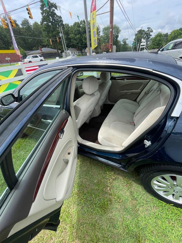 Buick Lucerne  2008