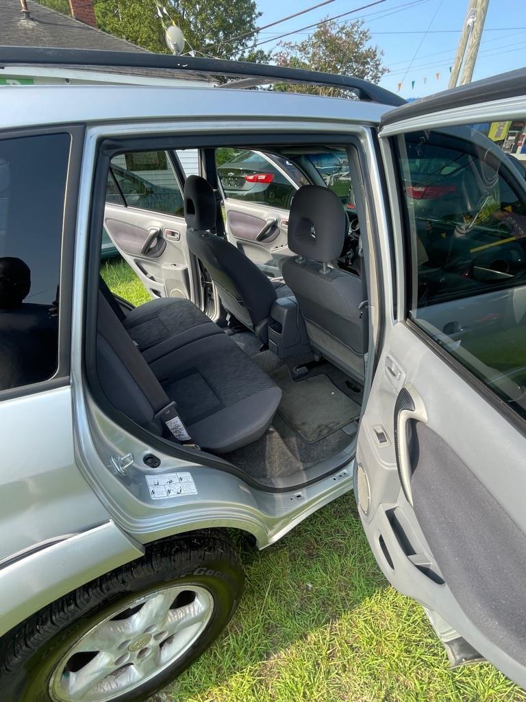 Toyota RAV4  2002