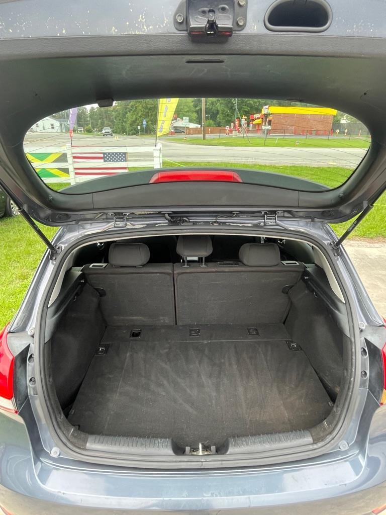 Kia Forte 5-Door  2014