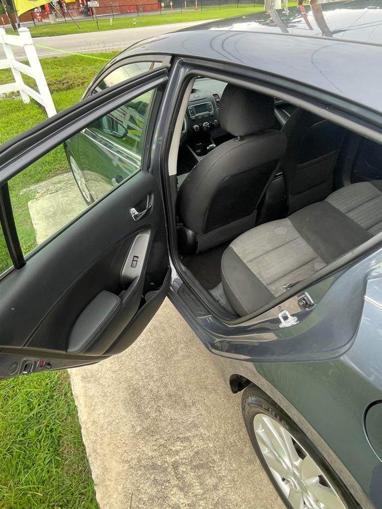 Kia Forte 5-Door  2014