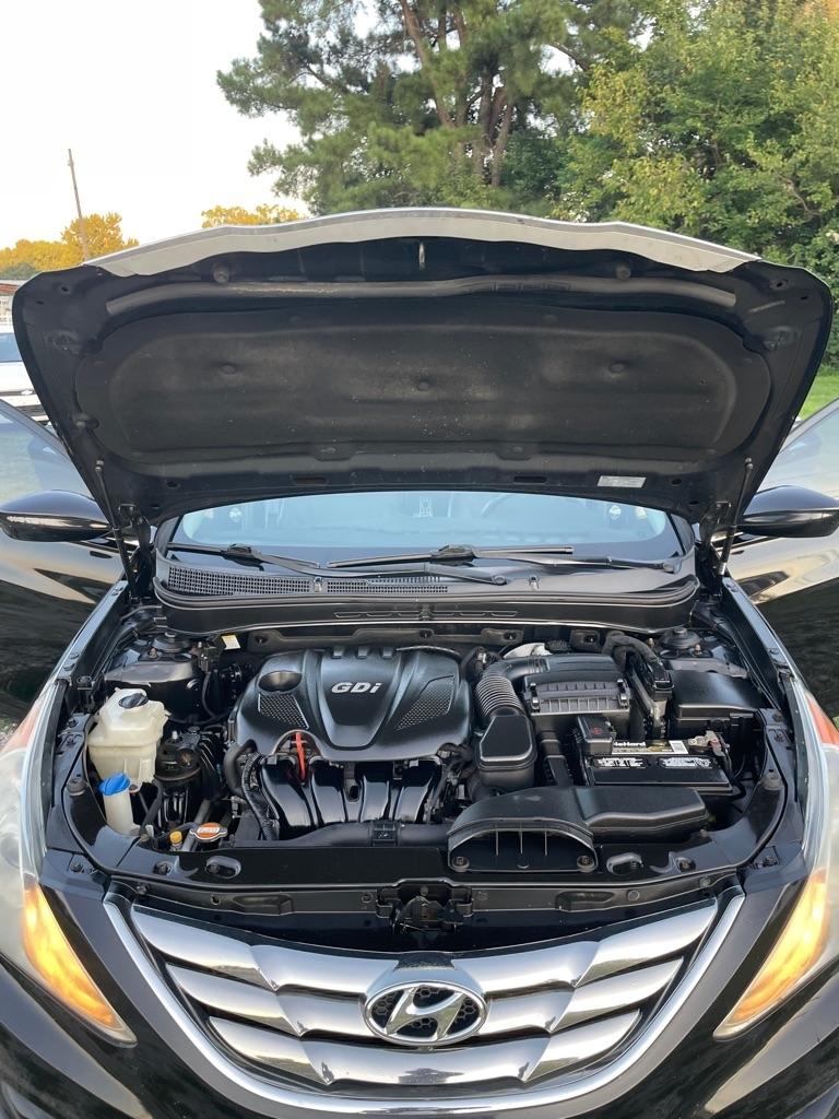 Hyundai Sonata  2011