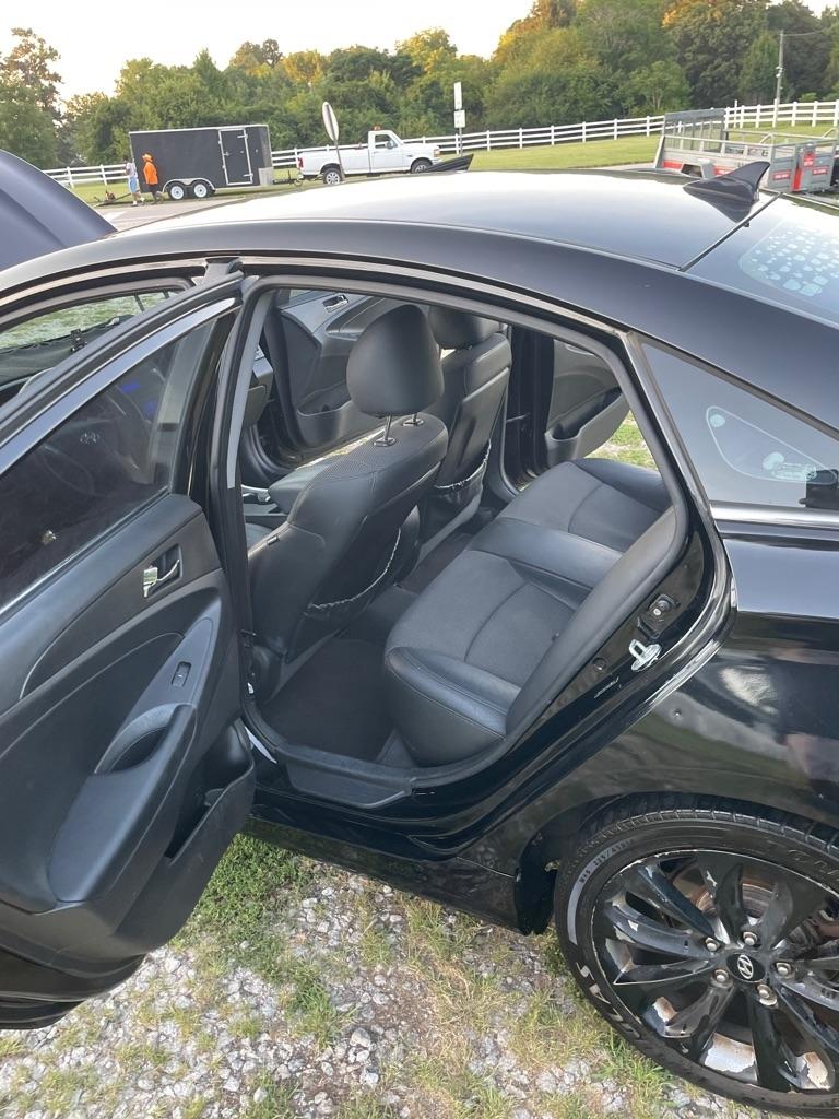Hyundai Sonata  2011