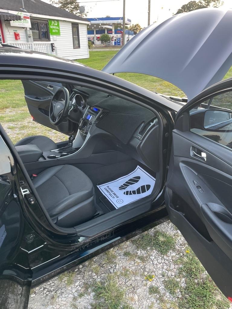Hyundai Sonata  2011