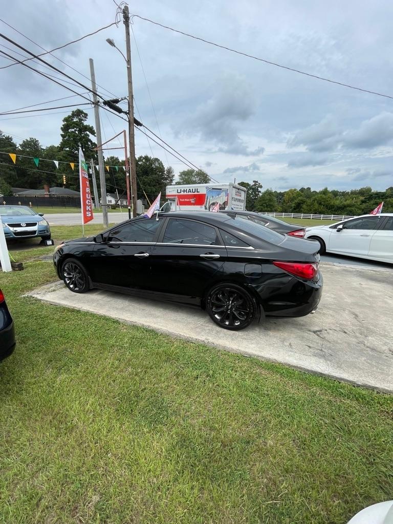 Hyundai Sonata  2011