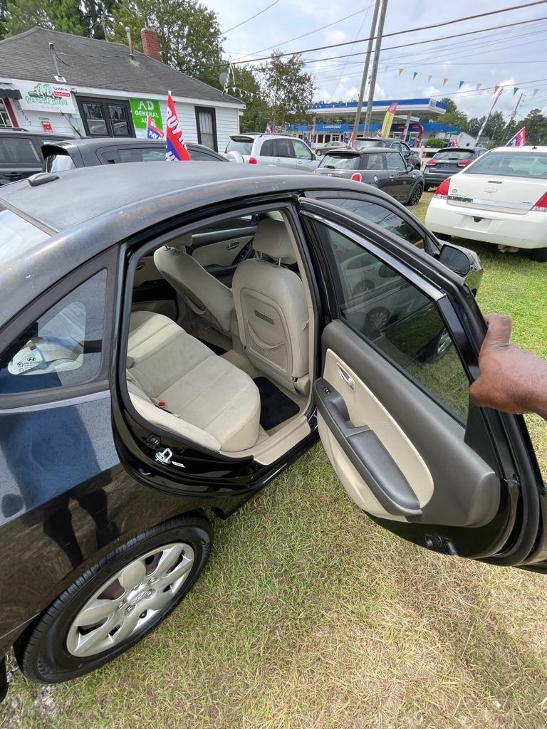 Hyundai Elantra  2008