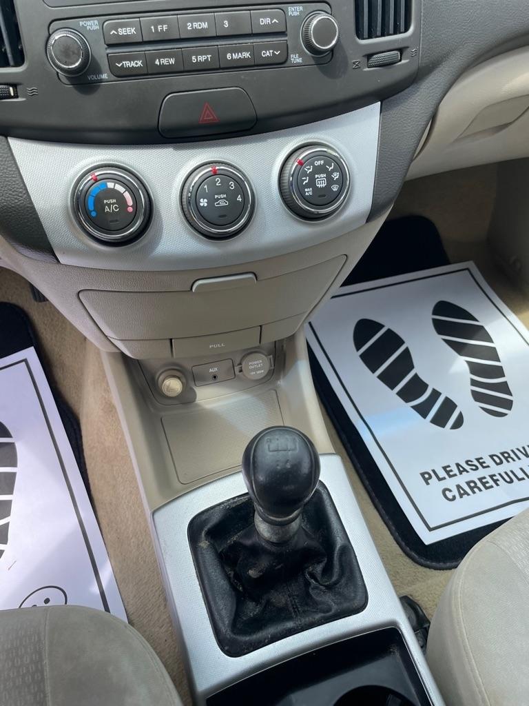Hyundai Elantra  2008