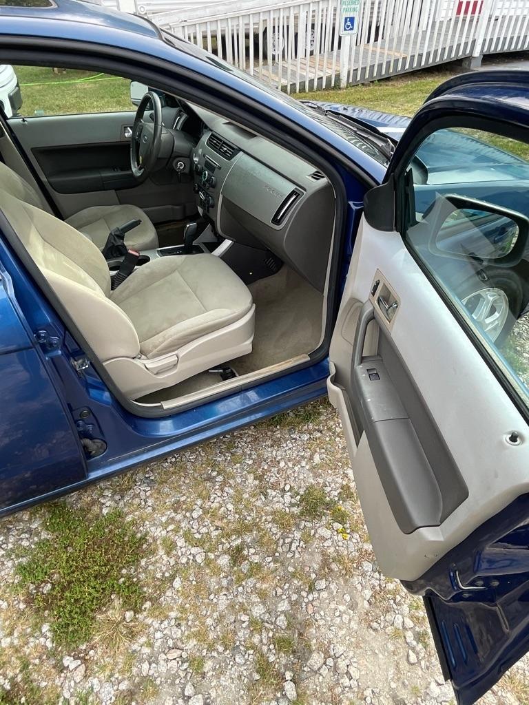 Ford Focus  2009