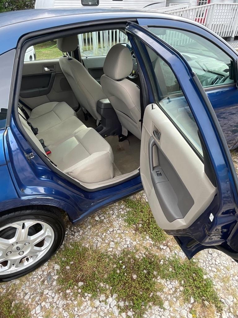 Ford Focus  2009