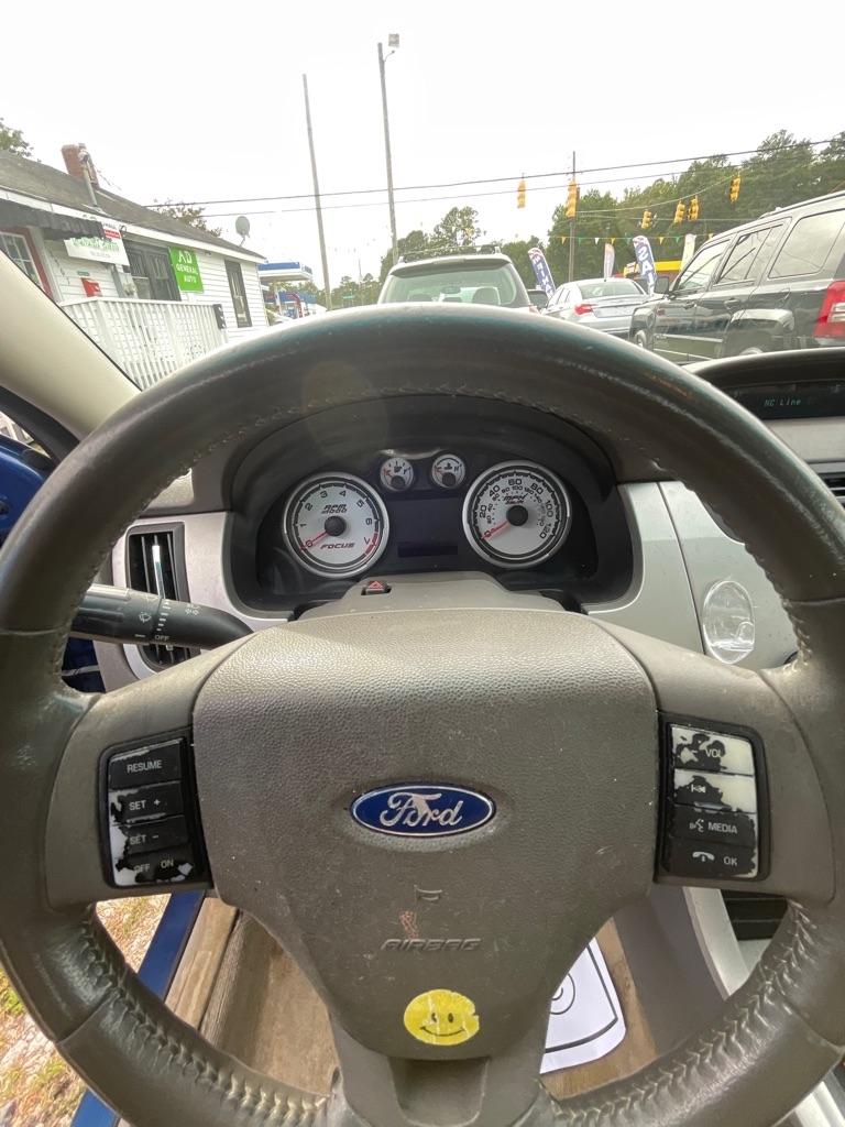 Ford Focus  2009