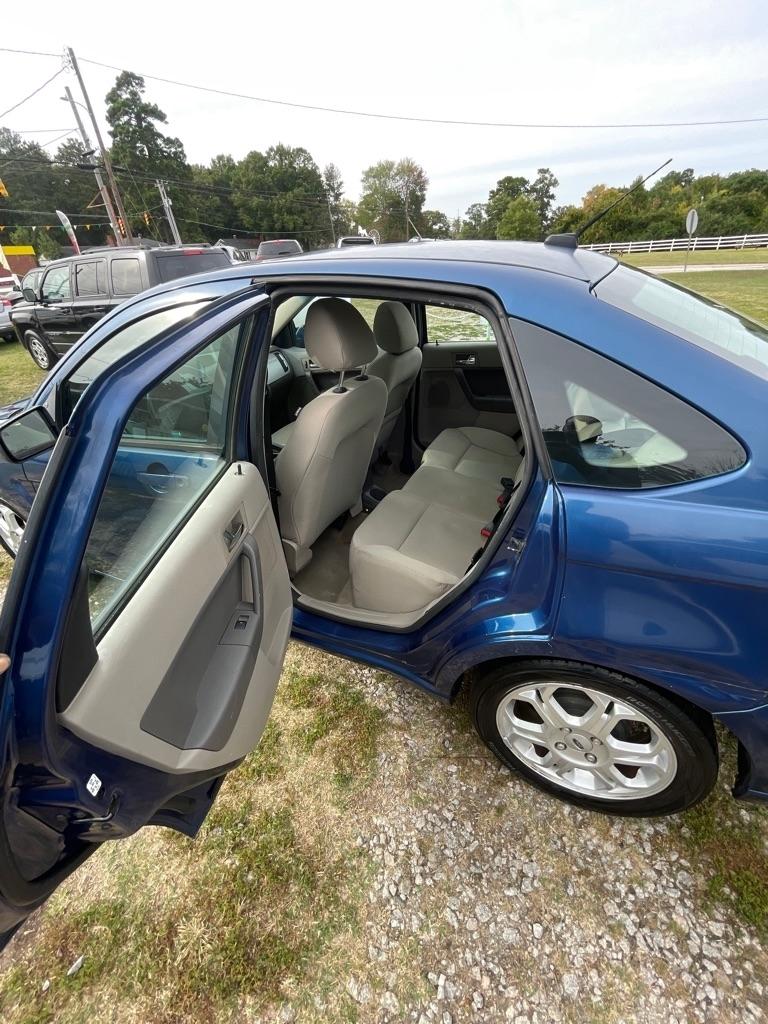 Ford Focus  2009
