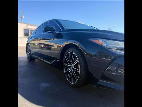 2019 Toyota Avalon XLE