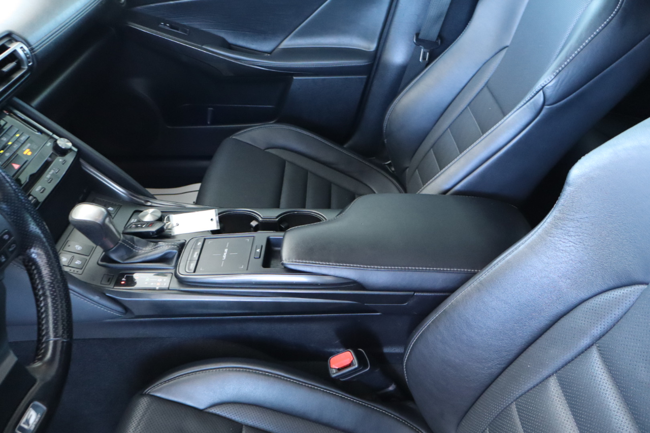 Lexus IS IS 350 F Sport RWD 2022