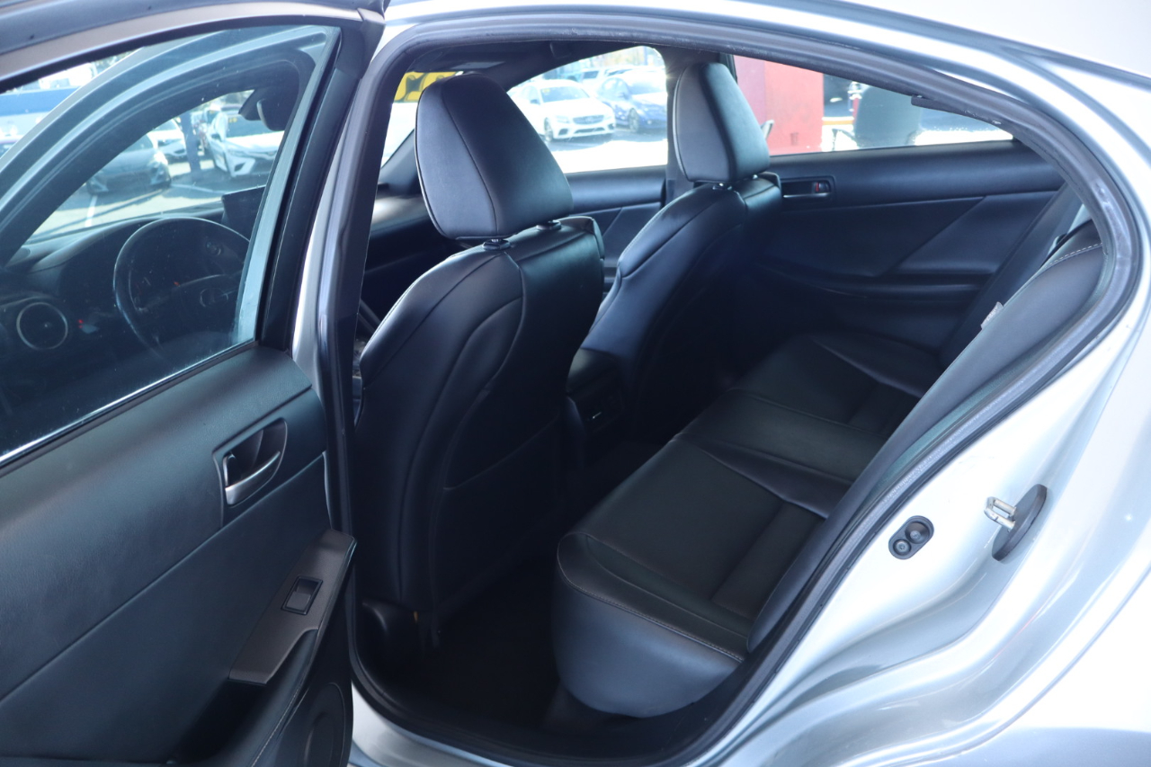 Lexus IS IS 350 F Sport RWD 2022