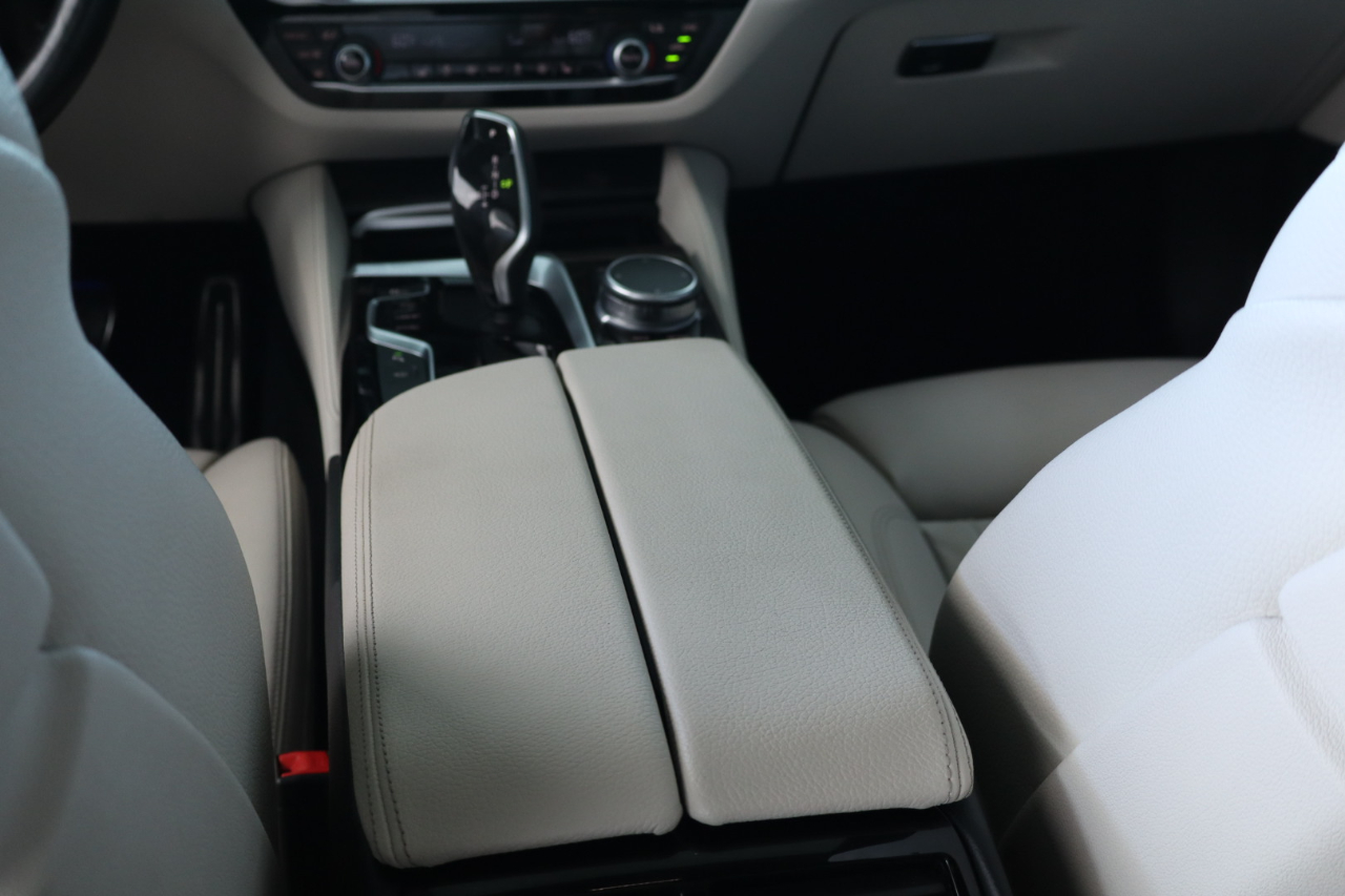 BMW 5 Series 540i xDrive Sedan 2018