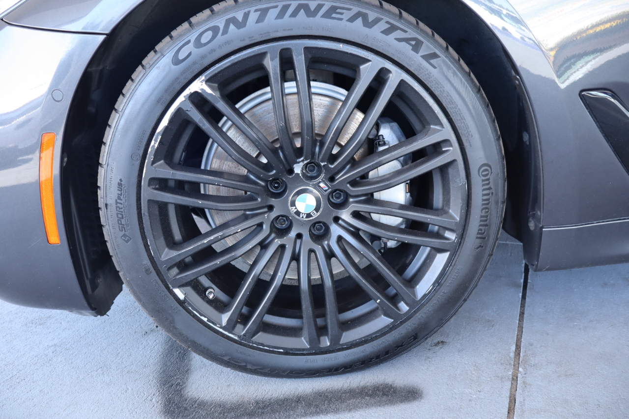 BMW 5 Series 540i xDrive Sedan 2018