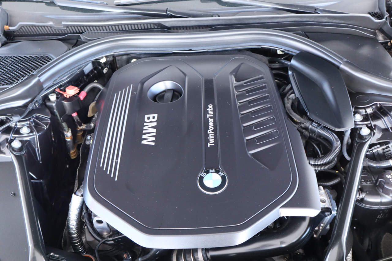 BMW 5 Series 540i xDrive Sedan 2018