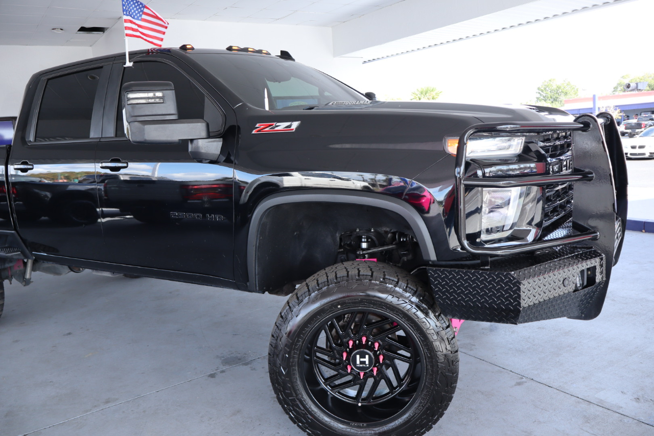 Chevrolet Silverado 2500HD 4WD Crew Cab 153.7" High Country 2021