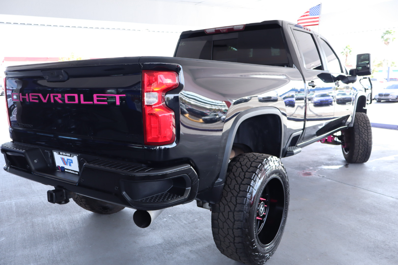 Chevrolet Silverado 2500HD 4WD Crew Cab 153.7" High Country 2021