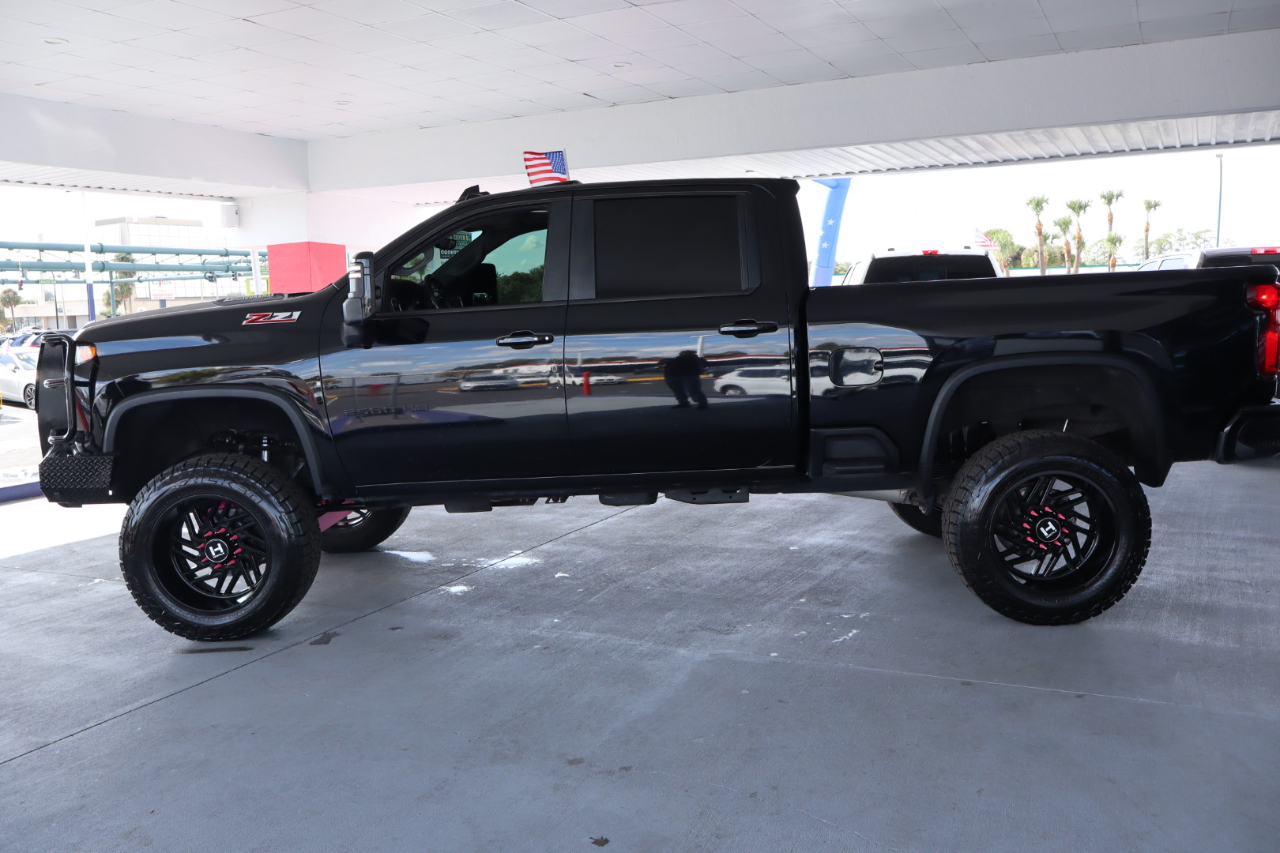 Chevrolet Silverado 2500HD 4WD Crew Cab 153.7" High Country 2021