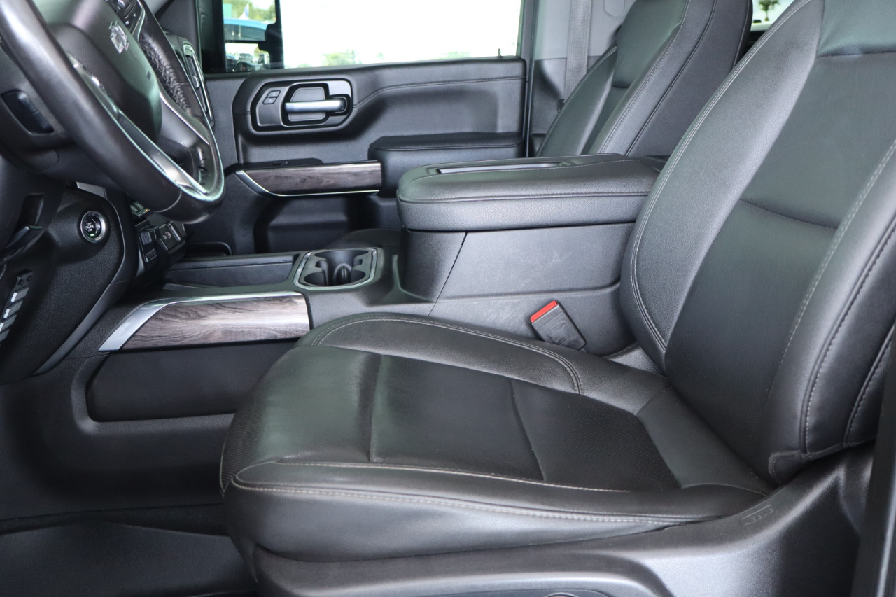 Chevrolet Silverado 2500HD 4WD Crew Cab 153.7" High Country 2021