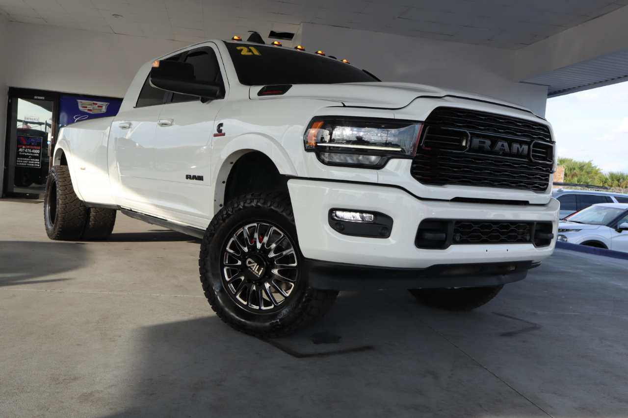 RAM 3500 Limited 4x4 Mega Cab 6'4" Box 2021