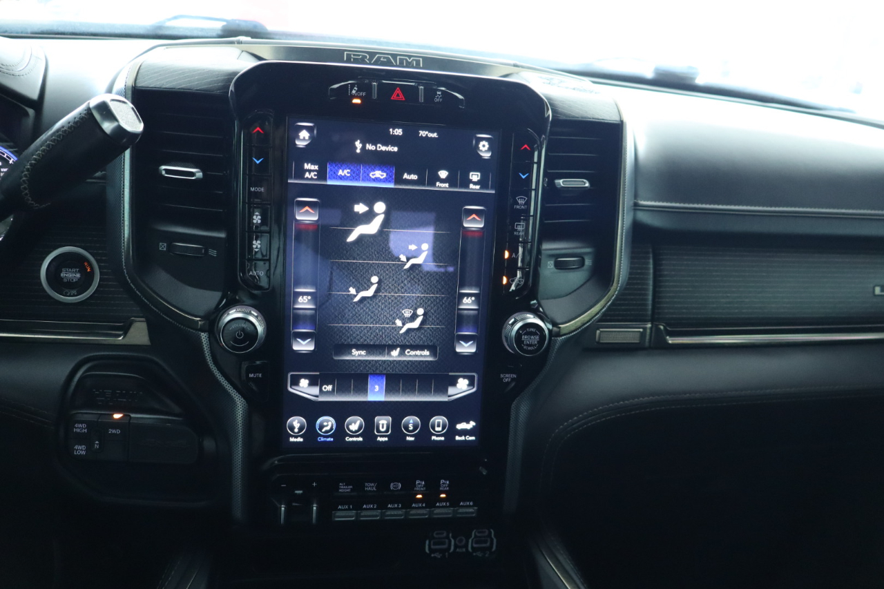 RAM 3500 Limited 4x4 Mega Cab 6'4" Box 2021