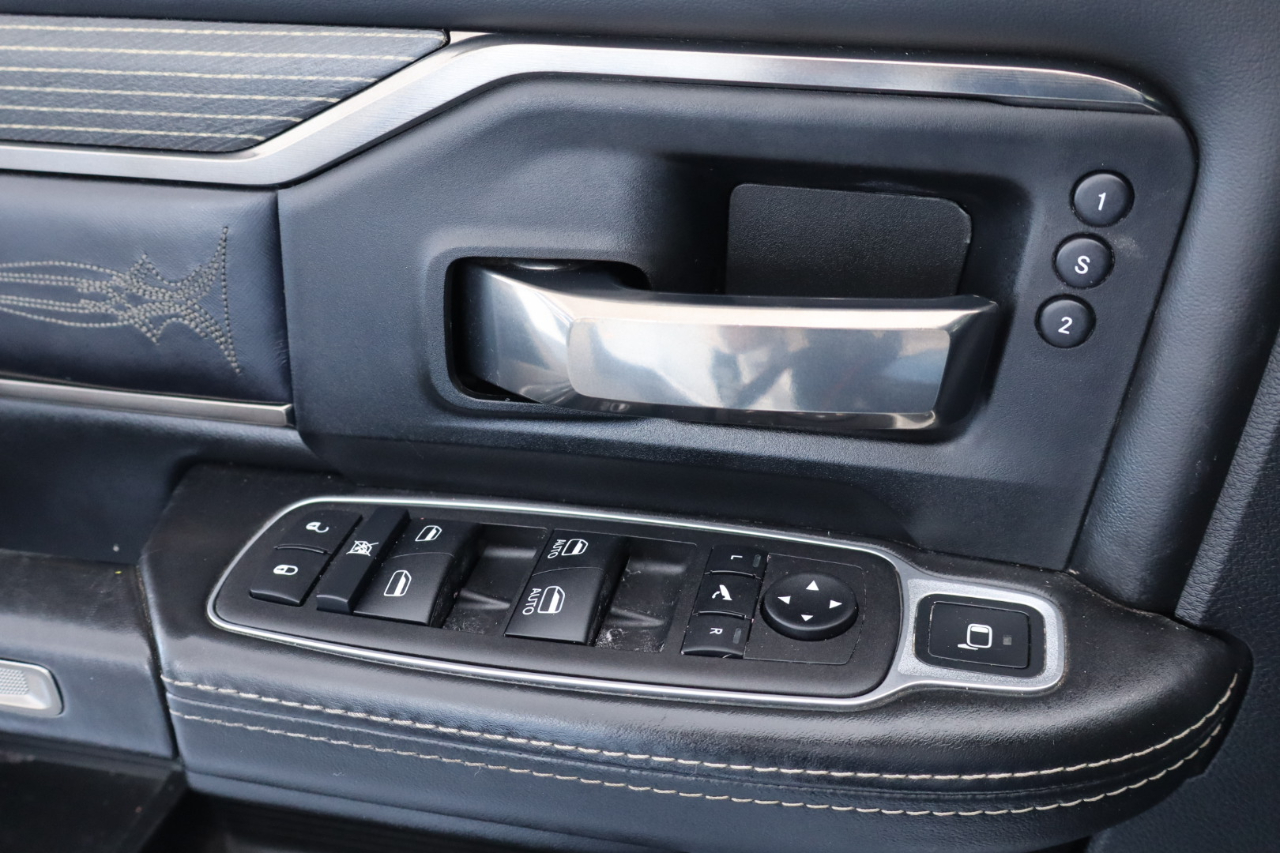 RAM 3500 Limited 4x4 Mega Cab 6'4" Box 2021