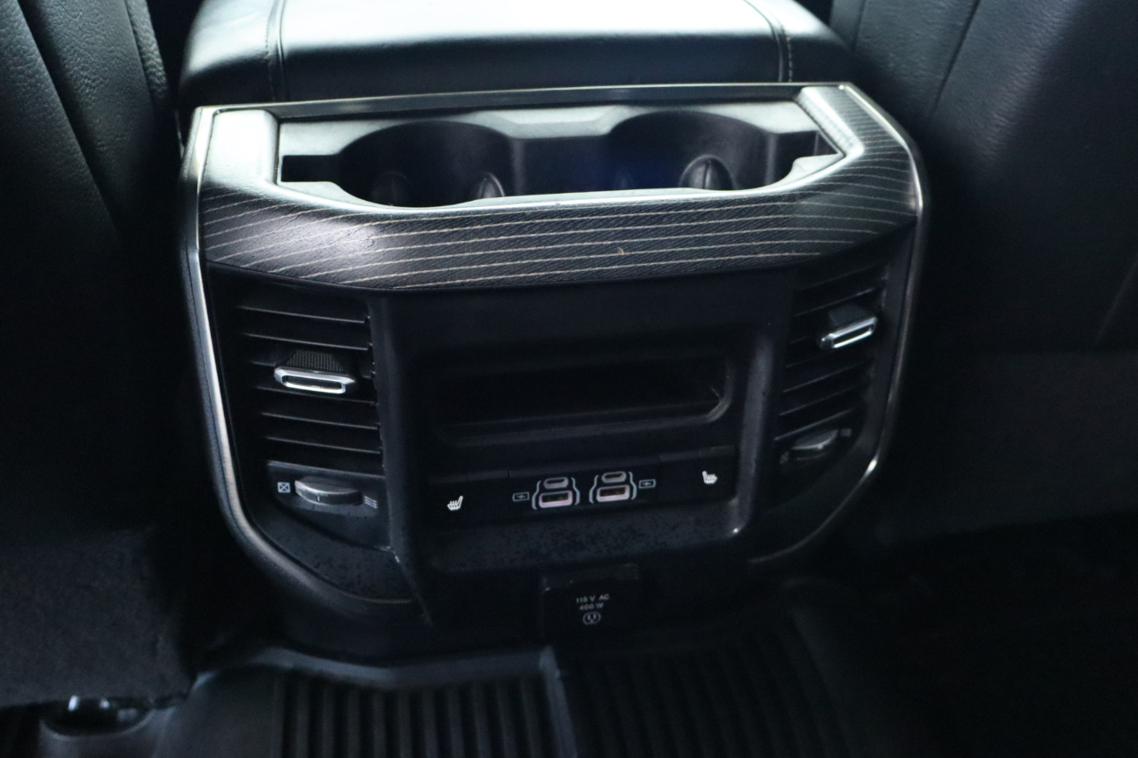 RAM 3500 Limited 4x4 Mega Cab 6'4" Box 2021