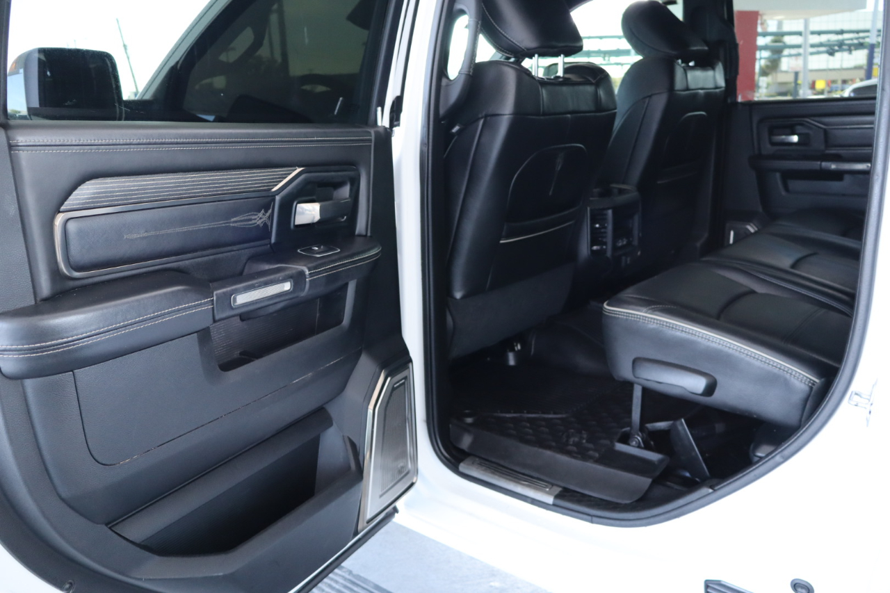 RAM 3500 Limited 4x4 Mega Cab 6'4" Box 2021