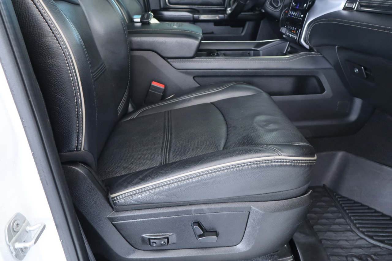 RAM 3500 Limited 4x4 Mega Cab 6'4" Box 2021